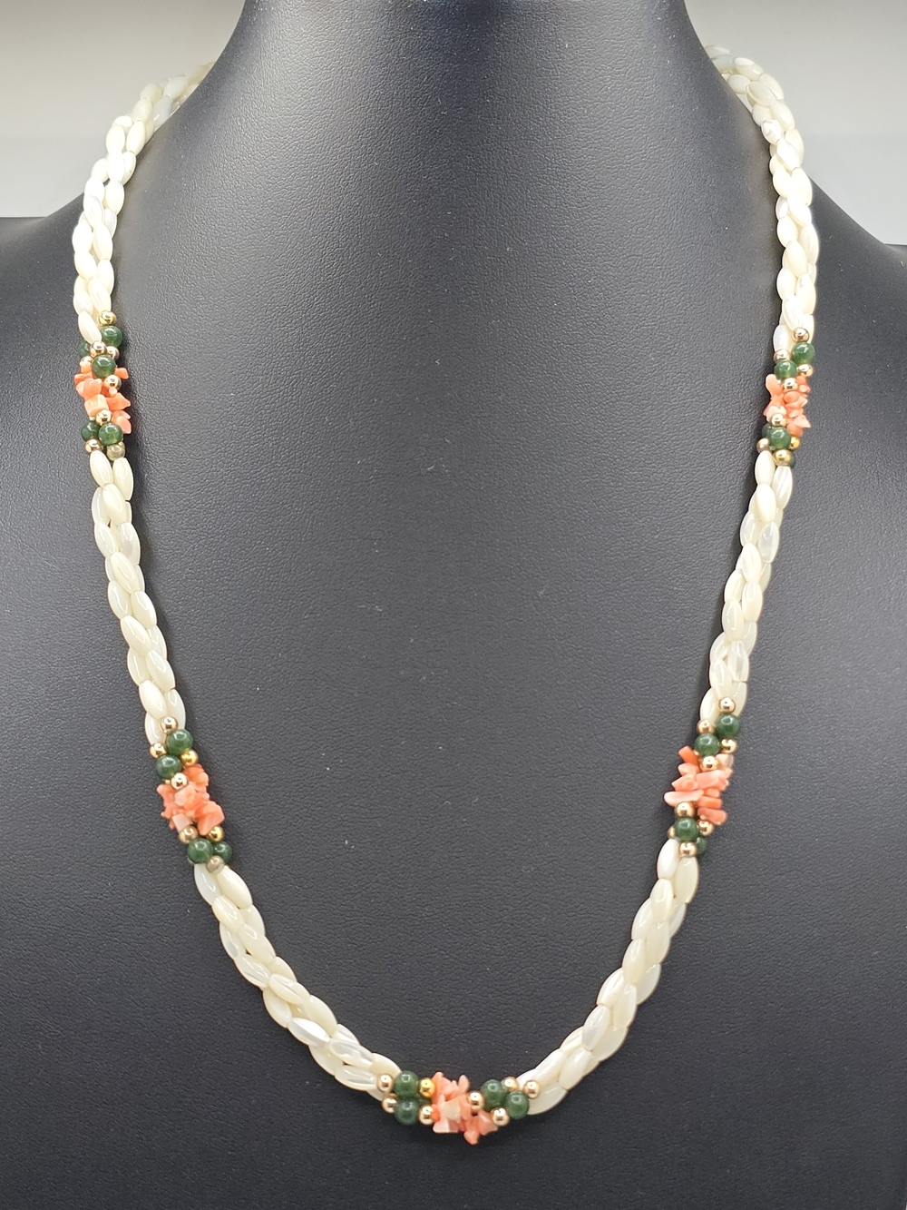 VTG Mother of Pearl Rice Bead Necklace 3 Strand Twisted Coral Green Stone 23"